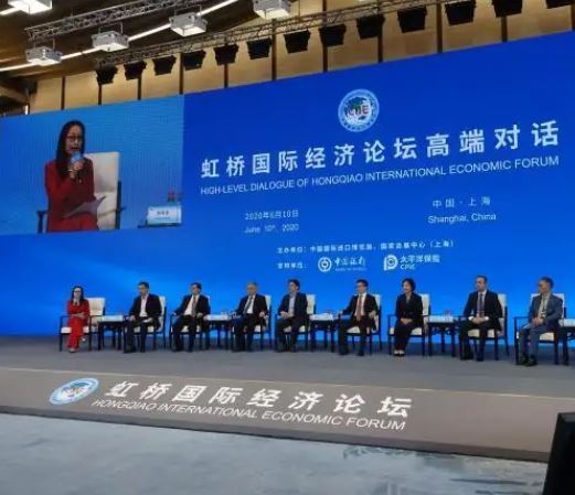 中国与世界共享发展机遇