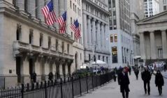 安联首席警告：银行业挤兑警报暂缓 但美国经济衰退风险加剧