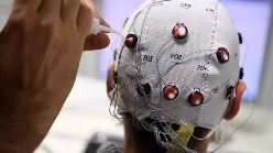 首位脑机接口人类受试者最新进展！