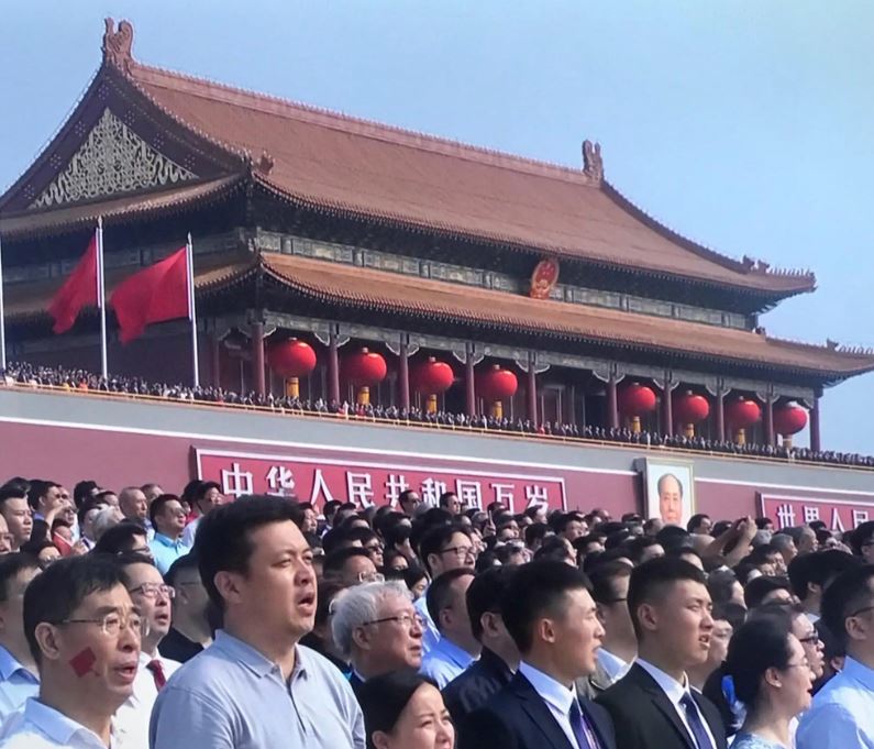 “考后经济”升温 青年消费火热