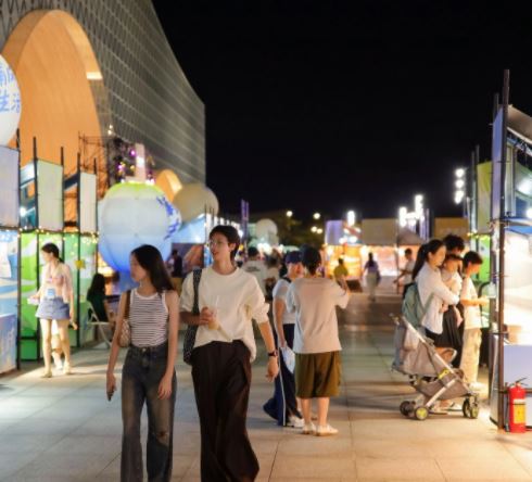 10月消费市场平稳增长