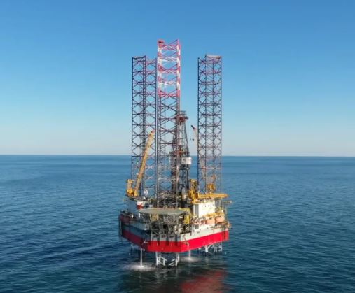 我国渤海再次发现亿吨级油田