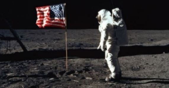 最新！马斯克：是时候大规模重返月球了