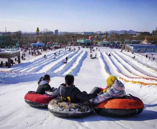 冰雪旅游休闲预计达三点六亿人次