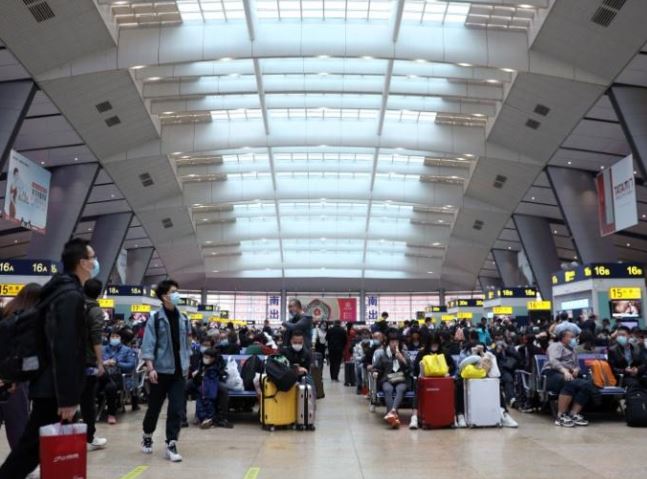 清明小长假铁路、民航运输迎来高峰